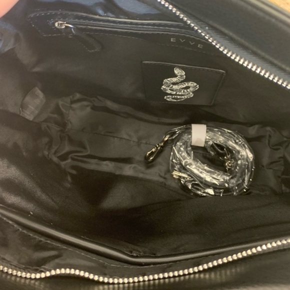 EVVE Milano Chicago Black & White Tote - NWT - Picture 7 of 12